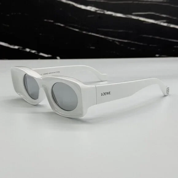 NEW LOEWE WHITE UNISEX SUNGLASSES LOEWE LW40033I 21C Loewe Paula main image 3